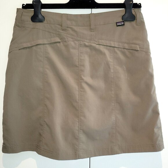 Patagonia Stand-Up Travel Skirt/Skort in Tan Size 4 - Picture 2 of 6